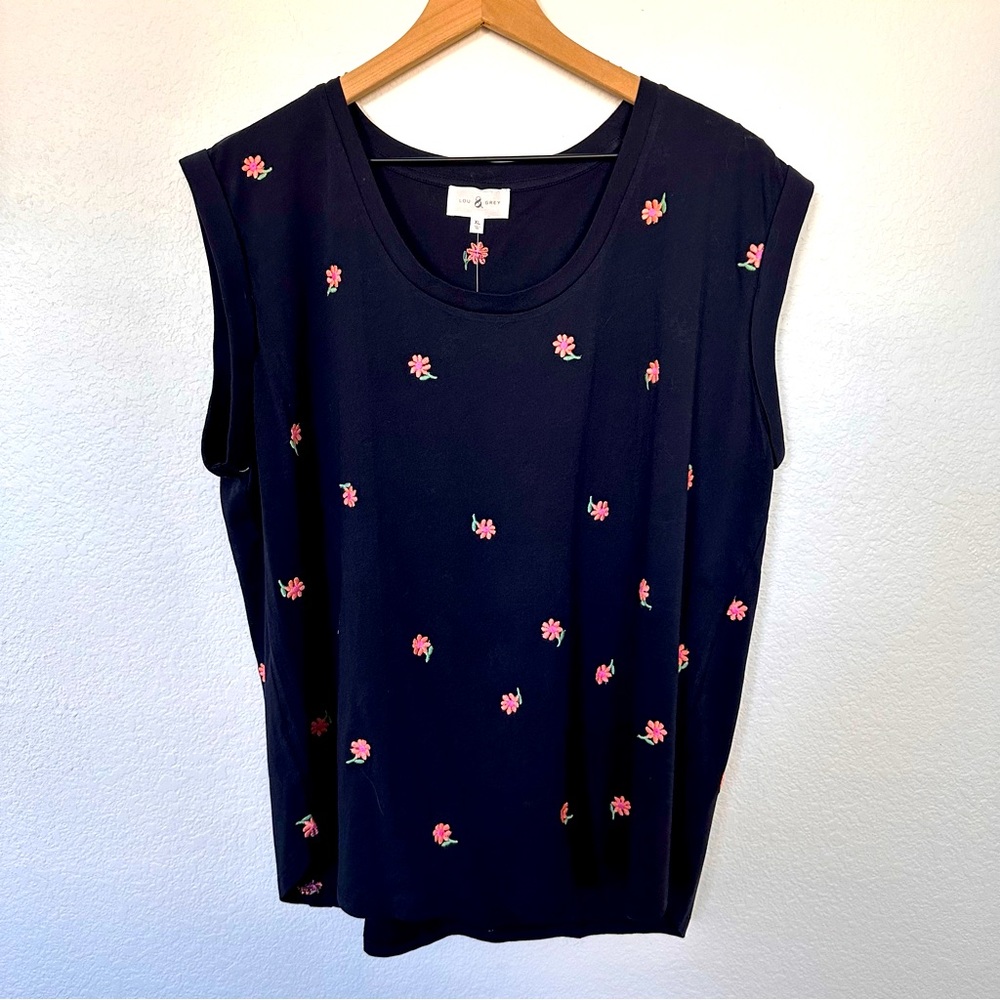 Lou & grey navy blue floral embroidered tank top NWT size XL